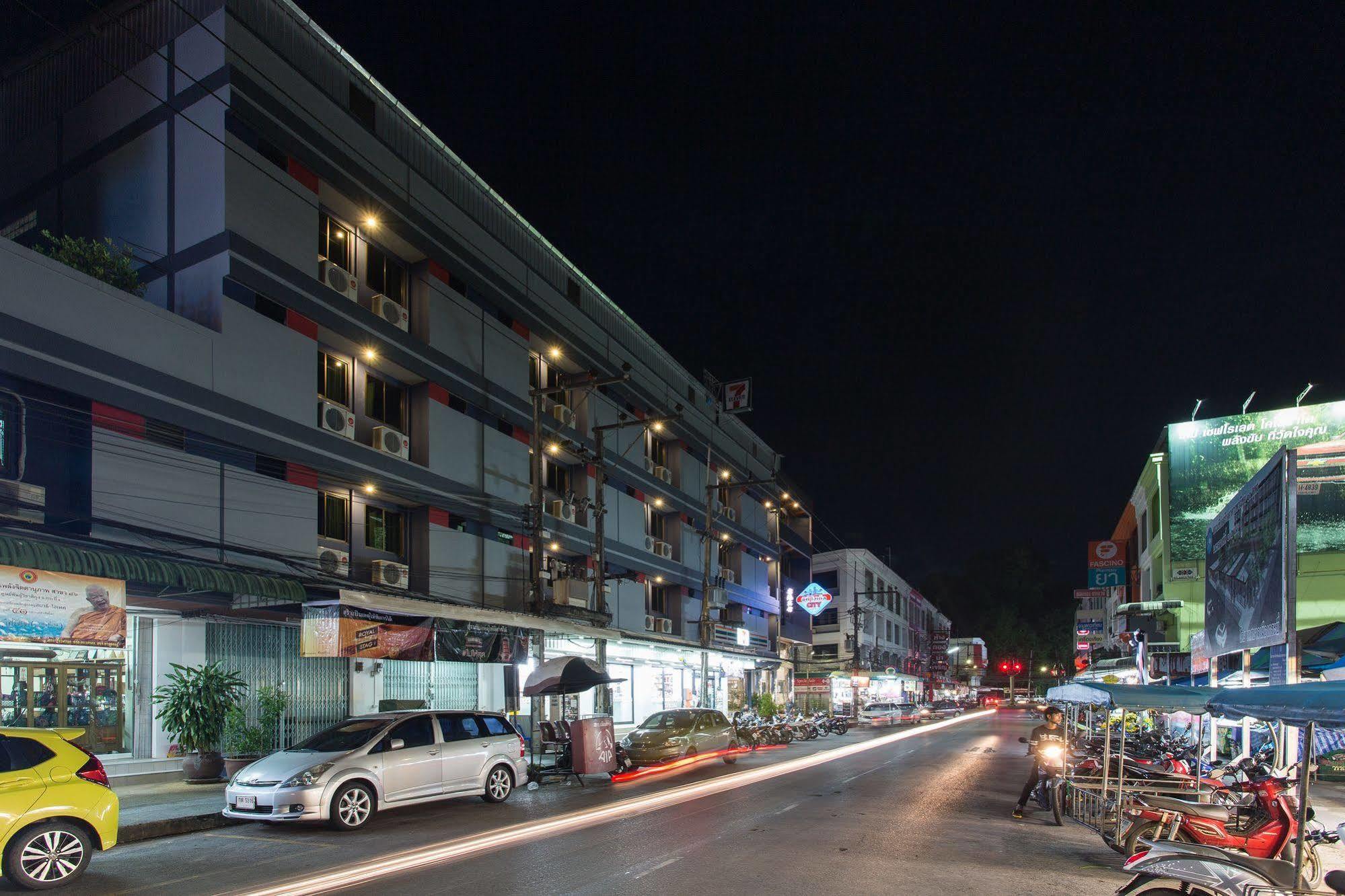 City Hotel Krabi town Exterior foto